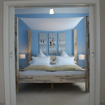 招待所 阿里尔海滩城堡旅馆 4*